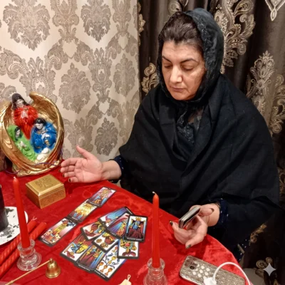 Ясновидящая Валентина — Потомственный маг, гадалка, специалист в обрядах любовной магии